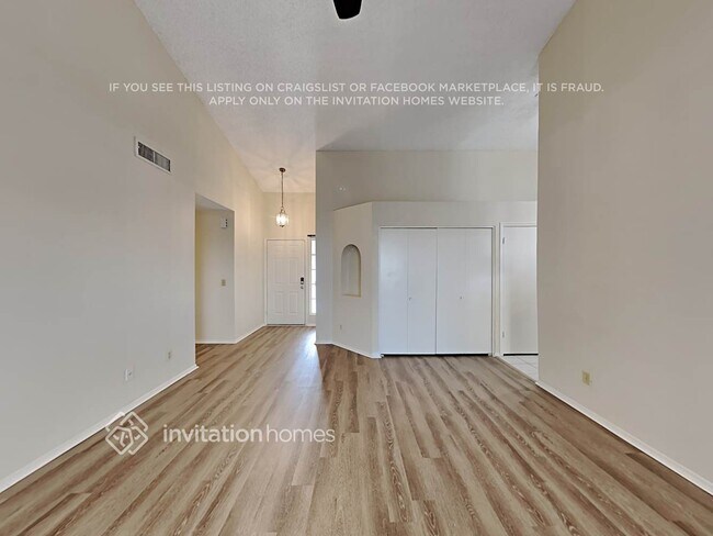 Foto del edificio - 4536 W Behrend Dr