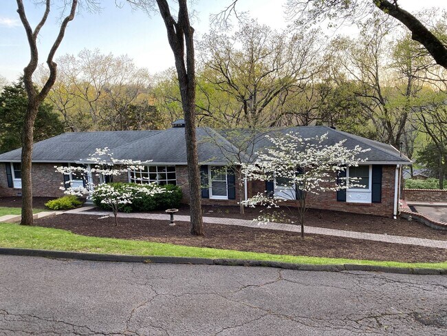Foto del edificio - Shy's Hill Road Rental