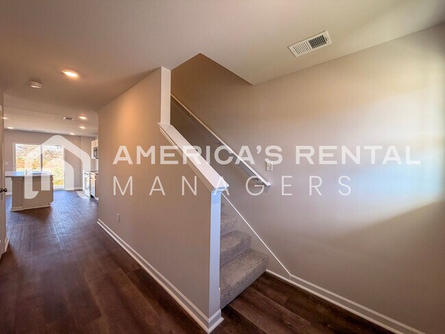 Foto del edificio - Modern Two Story Living in Lincoln, AL!