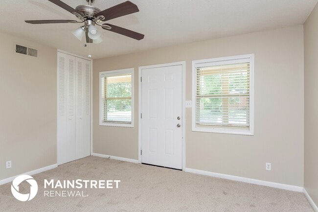 Foto del edificio - 4100 Chippewa Rd