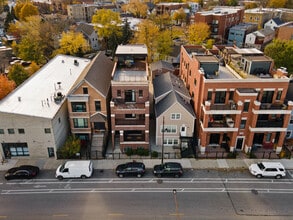 Building Photo - 3136 N Elston Ave