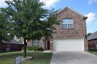 Building Photo - 9992 Wyndbrook Dr