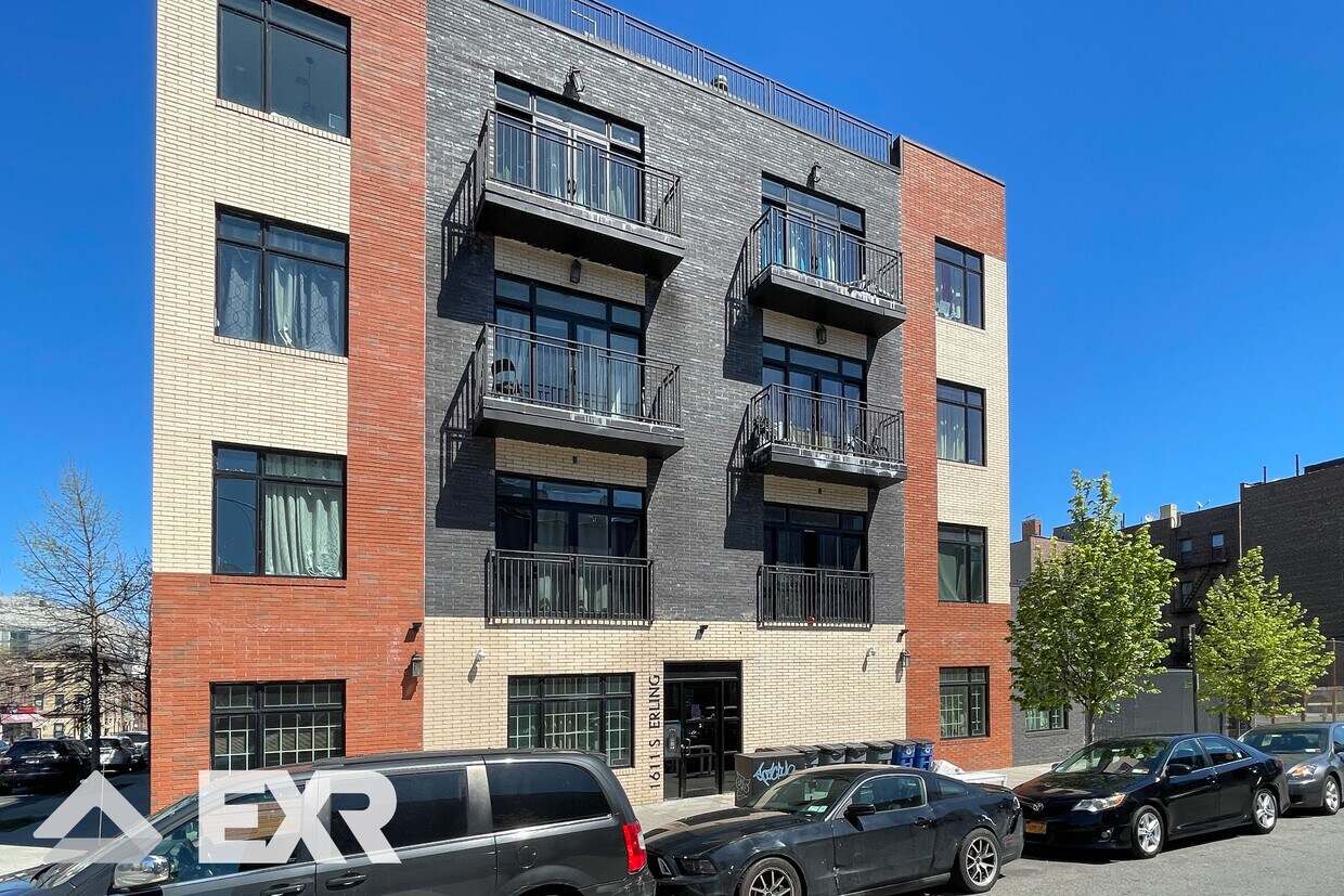 Foto del edificio - 1611 Sterling Pl
