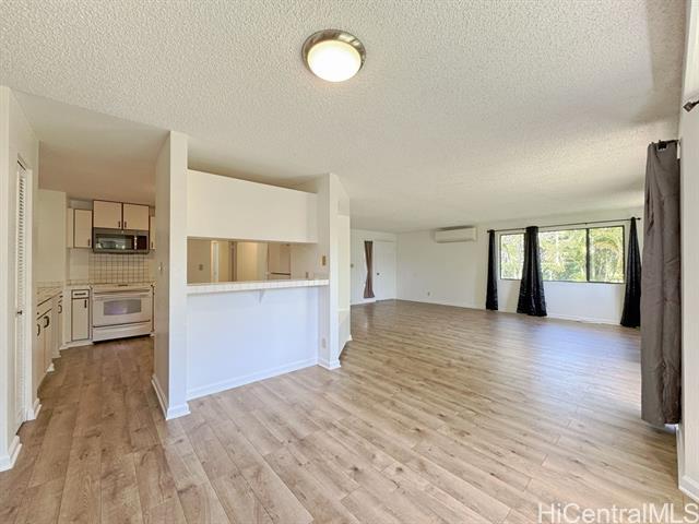 Building Photo - 91-1003-1003 Okupe St