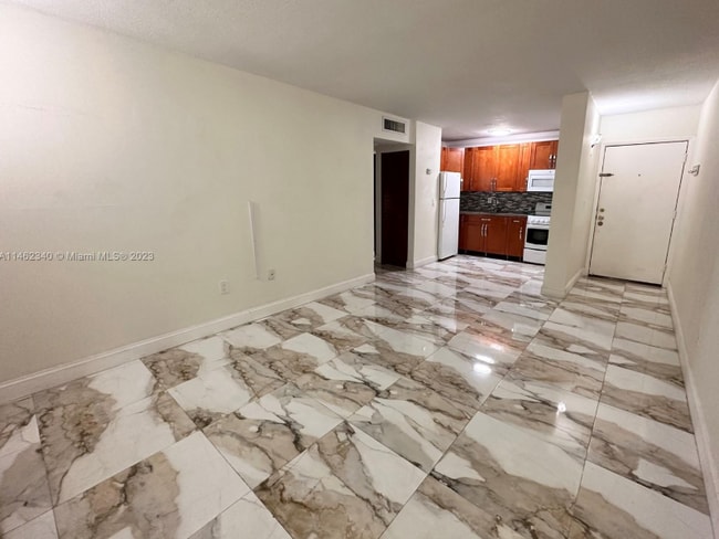 Building Photo - 4265 NW S Tamiami Canal Dr