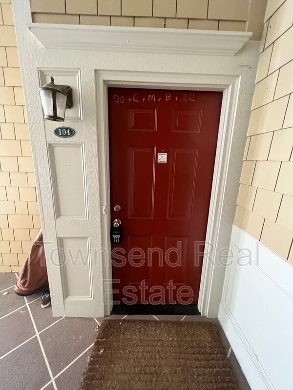 Foto del edificio - 2661 Lockwood Rd