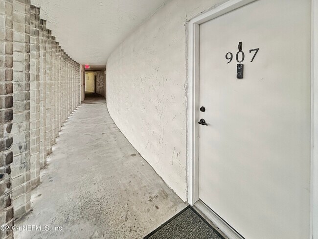 Foto del edificio - 1601 Ocean Dr S