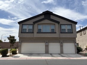 Building Photo - 4617 Dealers Choice Way