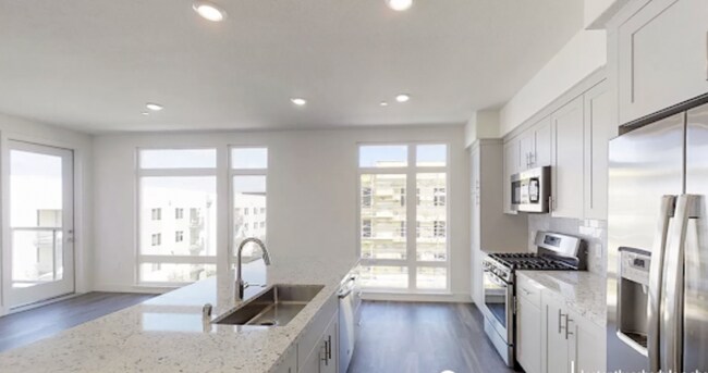 Photo - 5933 Sunstone Dr Apartment