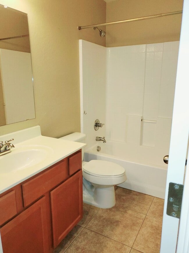 Foto del edificio - Power Ranch 3 Bedroom for Rent.