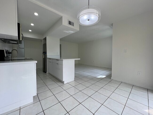 Foto del edificio - 9331 SW 4th St