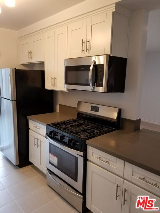 Foto del edificio - 7607 Norton Ave
