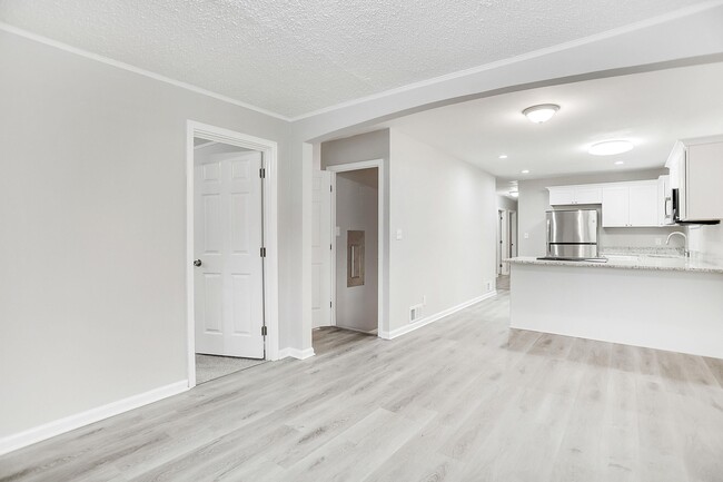 Building Photo - 250 Hermer Cir NW