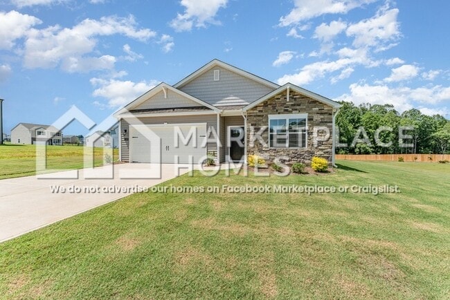 Building Photo - 1120 Tilburn Ter