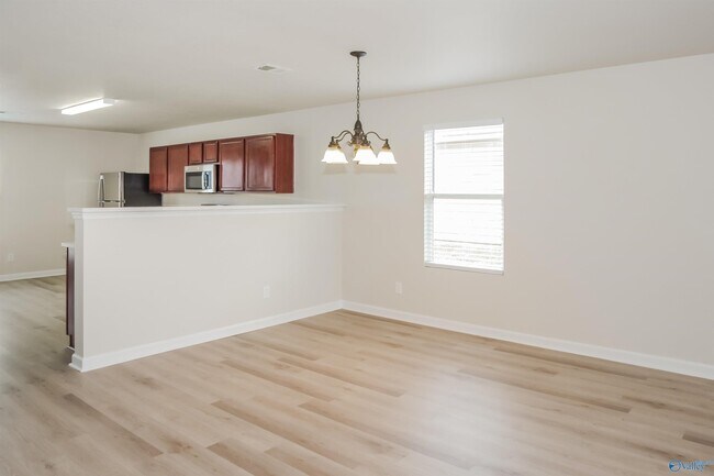 Building Photo - 29932 Brentshire Dr