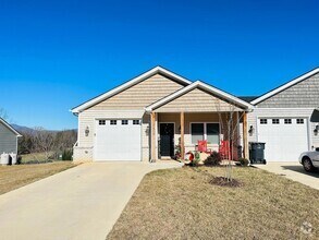 Building Photo - 1313 Emerald View Ct