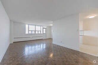 1BR, 1BA - 826SF - Living Room - 30 Carabob Court