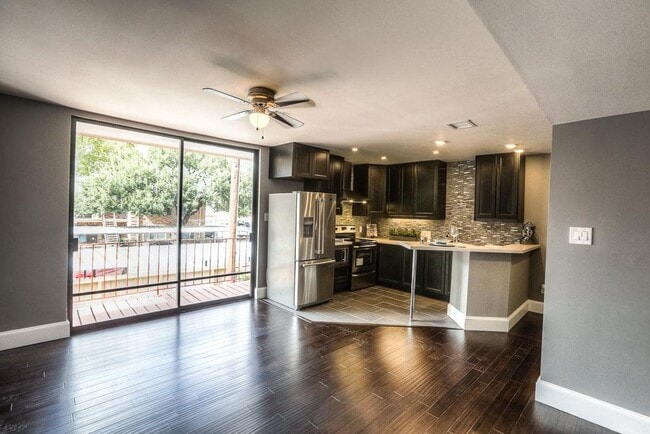 Foto del edificio - 3401 Timmons Ln