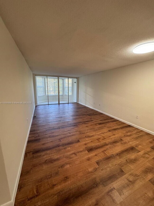 Foto del edificio - 1 bedroom in North Miami FL 33179