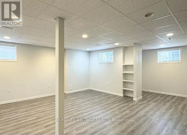 Building Photo - 86 Taylor Dr