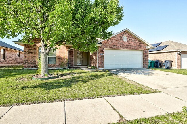 Foto del edificio - Gorgeous 3 Bed 2 Bath in Moore/OKC