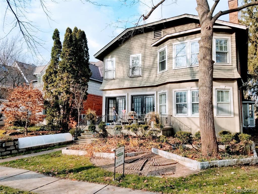 Primary Photo - 548 Harmon St