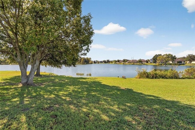 Foto del edificio - 2133 Geneva Dr