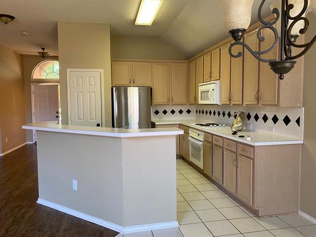 Foto del edificio - 9505 Thorncliff Dr