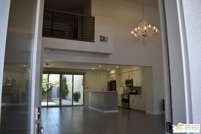 Building Photo - 938 Oceo Cir S