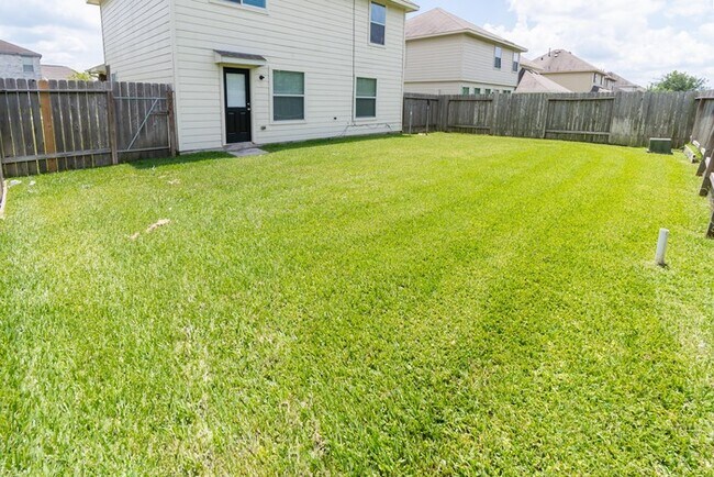 Foto del edificio - Cold River Ranch - 5306 Rio Ramos St, Rosh...