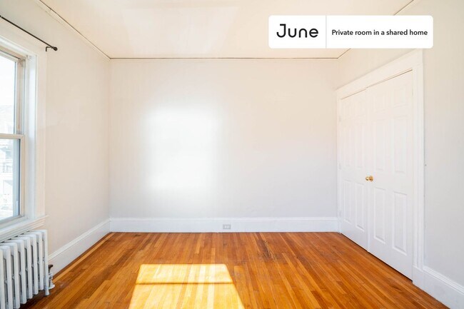 Foto del edificio - Room in Shared 7 bed/2 bath home in Brighton