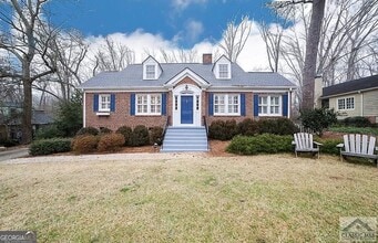Building Photo - 482 Highland Ave