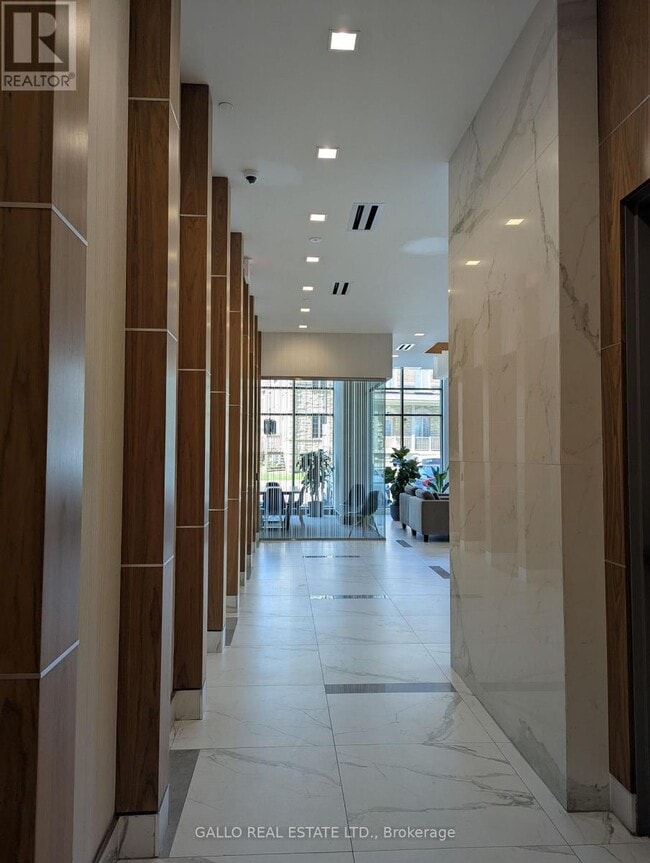 Building Photo - 9506-9506 Markham Rd