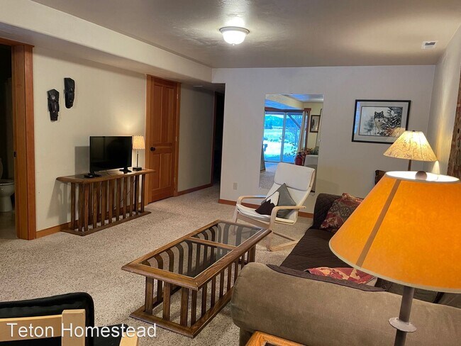 Foto del edificio - 2 br, 1 bath House - 4540 S Fox Creek Village