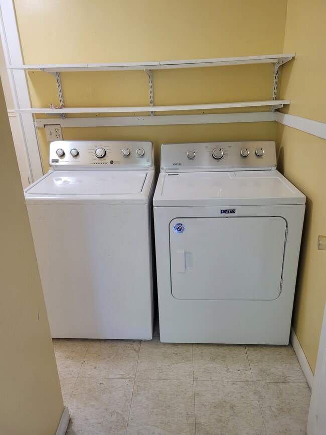 Washer and dryer and half bath on main floor - 75 E Main St