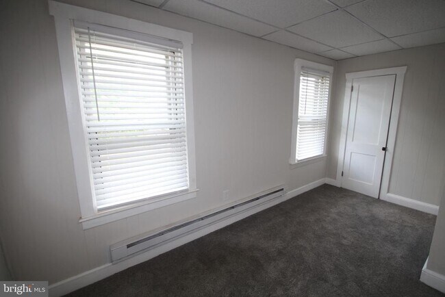 Foto del edificio - 202-206 S Main St