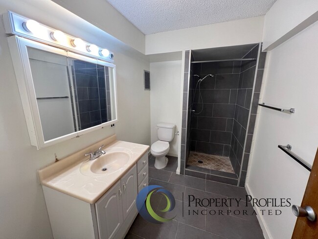 Foto del edificio - Punahou Gardens Studio - Available Now!