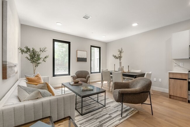 Building Photo - 290 Corey Rd