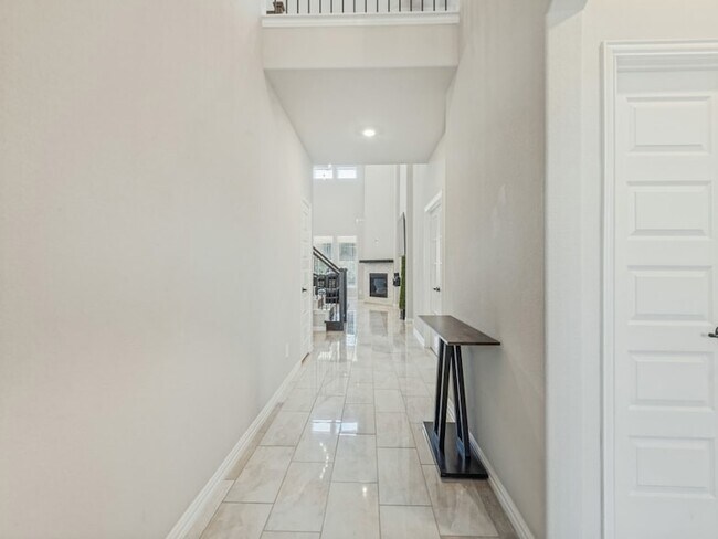 Foto del edificio - 1267 Binfield Dr