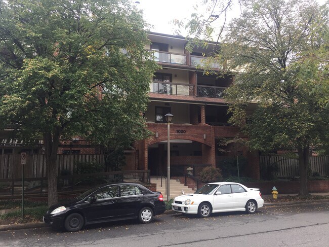 Foto del edificio - 1020 N Stafford St