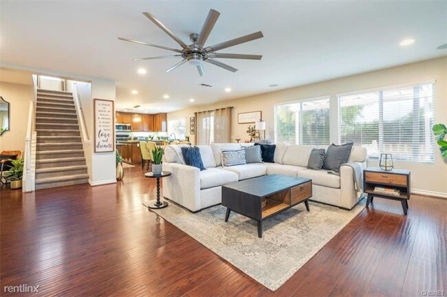 Building Photo - 4 br, 2.5 bath House - 28551 Deer Springs Dr