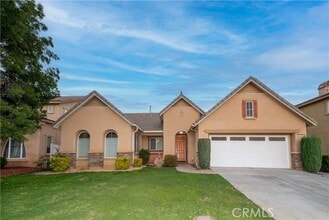 Building Photo - 1833 English Oak Way