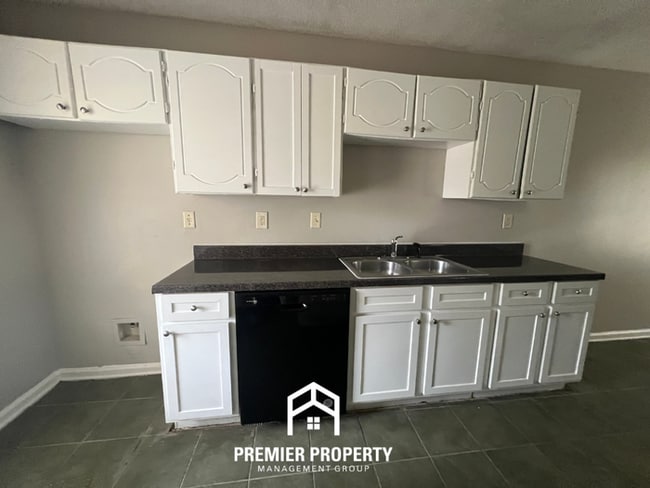 Building Photo - 4603 Addington Dr