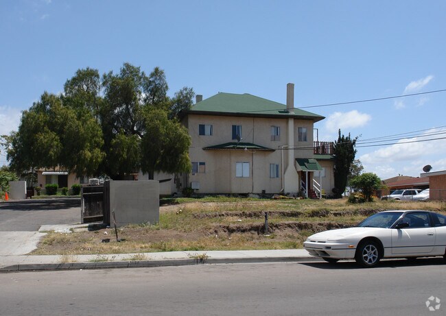 Building Photo - 619-625 Palm Ave