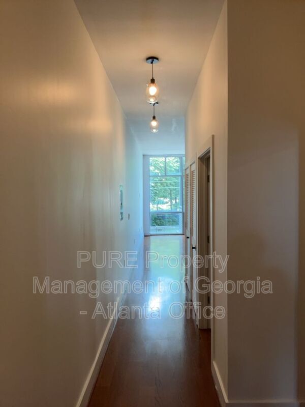 Foto del edificio - 89 Mangum St SW