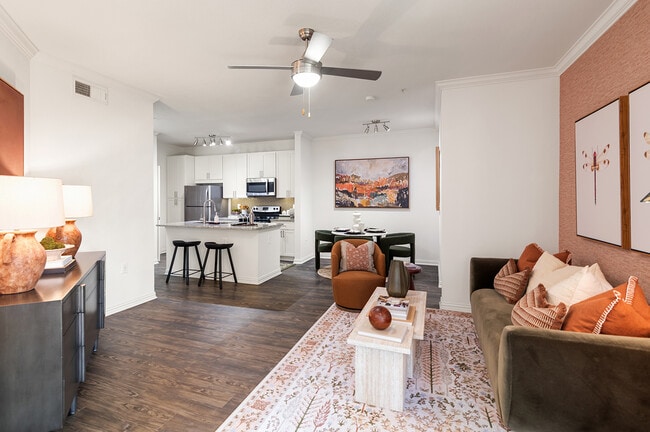 Building Photo - Cortland MacArthur