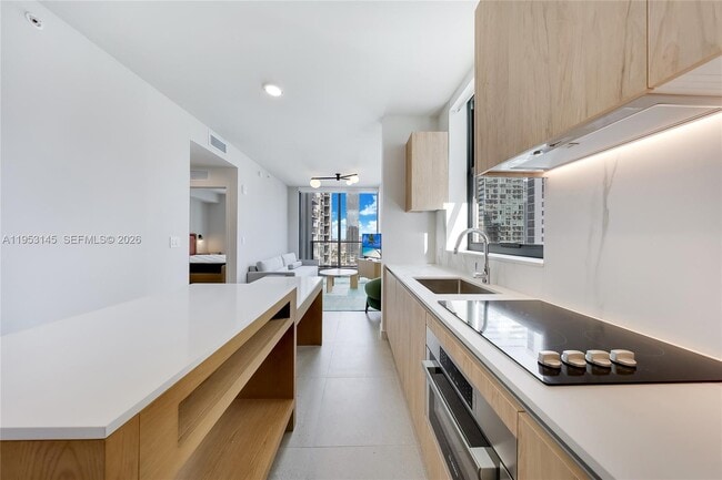 Foto del edificio - 11 NE 6th St