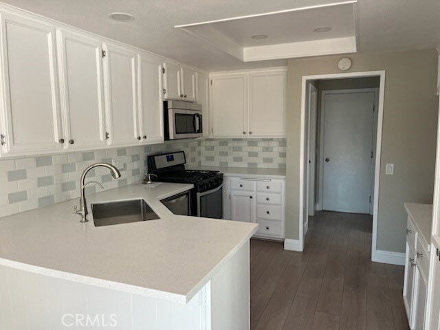 Building Photo - 22302 Summit Hill Dr