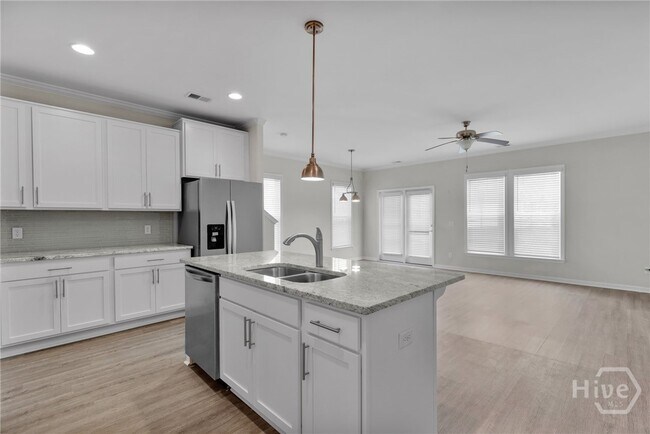 Foto del edificio - 235 Sonoma Dr