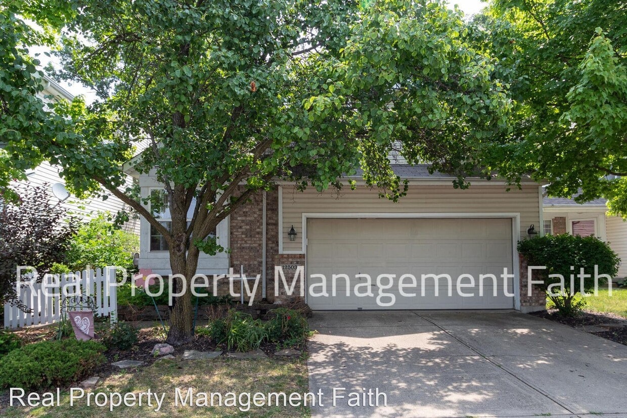 Primary Photo - 2 br, 2.5 bath House - 12503 Carmel Garden